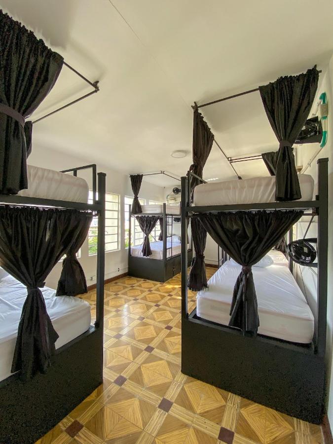La Palmera Hostel Cali Zewnętrze zdjęcie