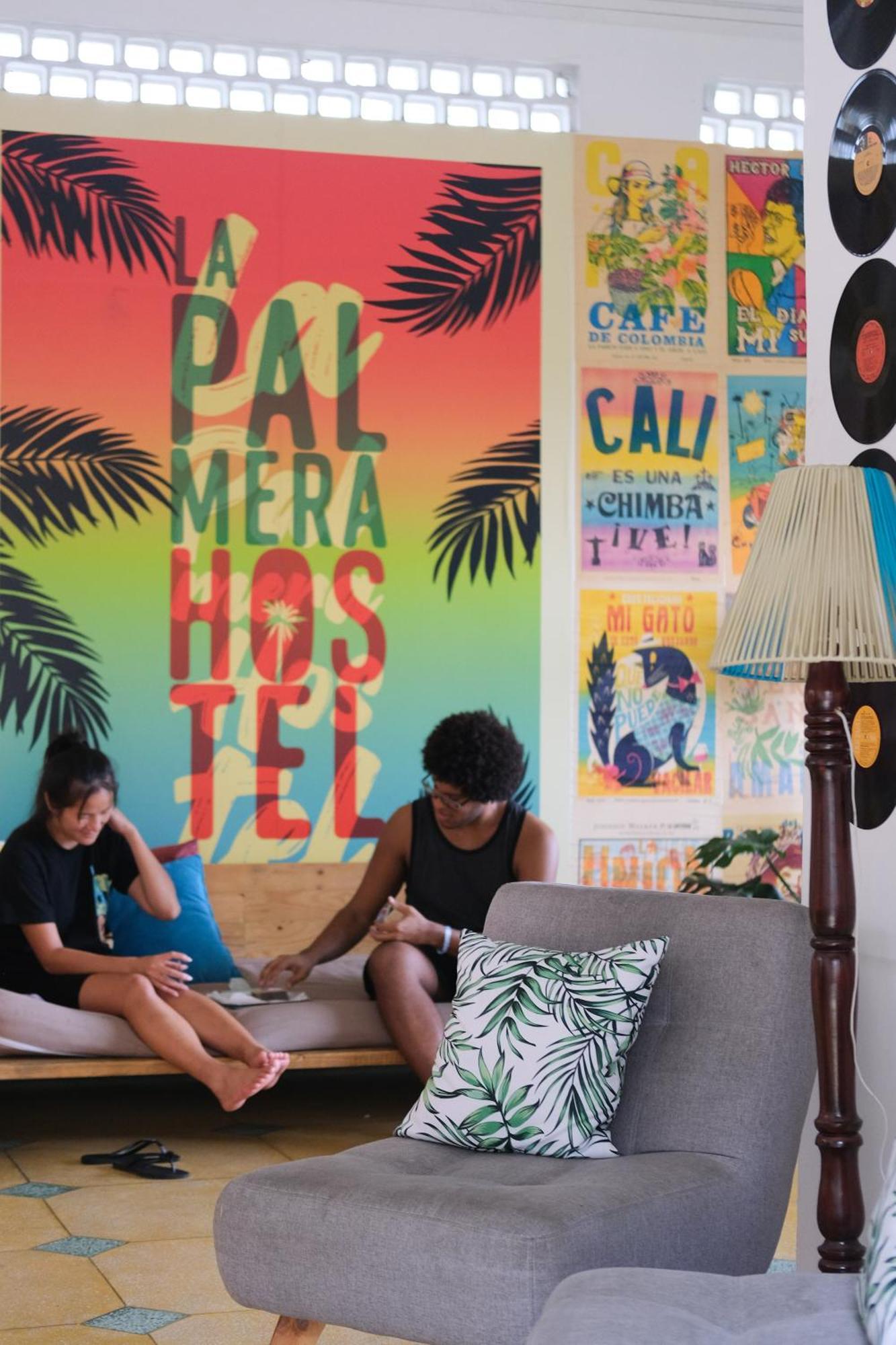 La Palmera Hostel Cali Zewnętrze zdjęcie