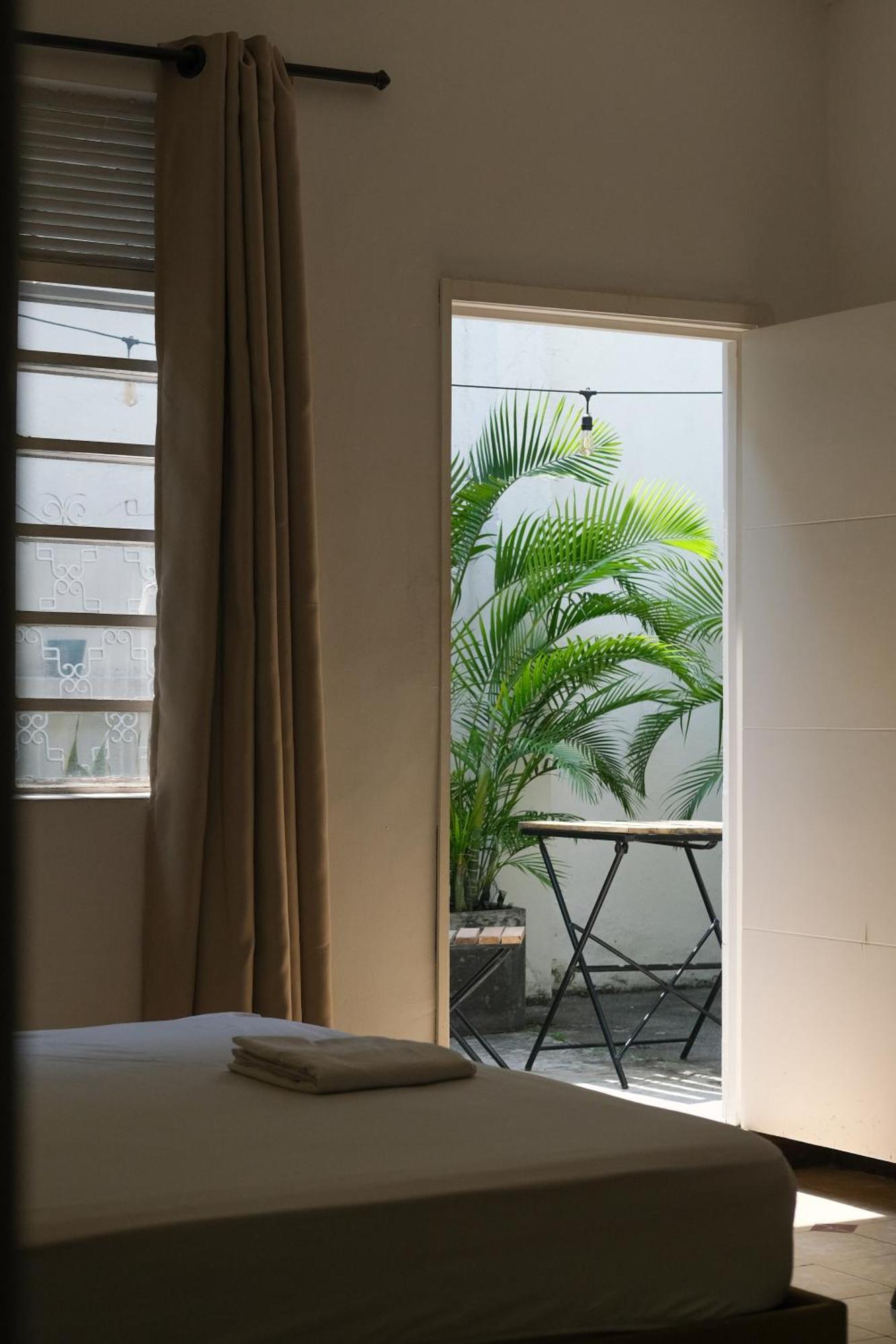 La Palmera Hostel Cali Zewnętrze zdjęcie